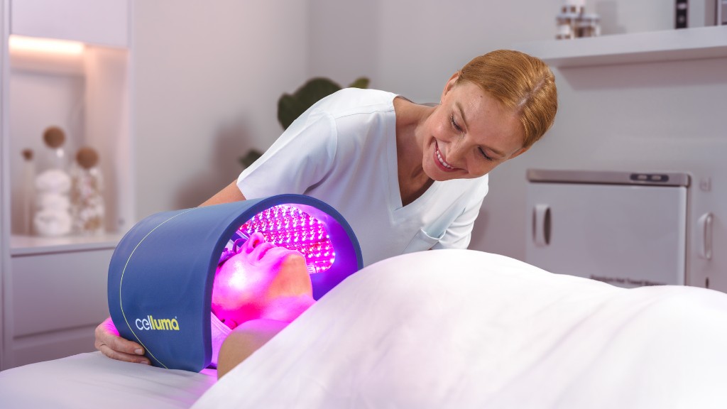 Bio-Photonic Glow Facial in a spa treatment room